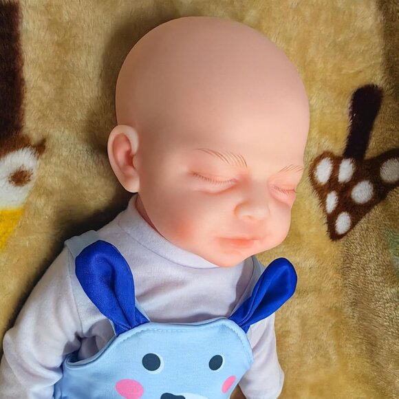18 inch Full Body Platinum Silicone Bald Baby Dolls Sleeping Closed Mouth Boy - Picture 2 of 6